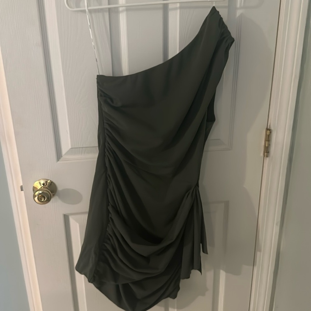 Elliatt society dress, Olive, L